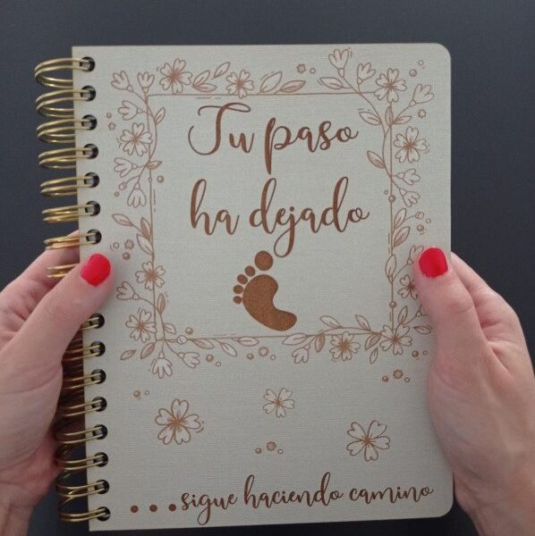 Agenda personalizada 2023 (huella)
