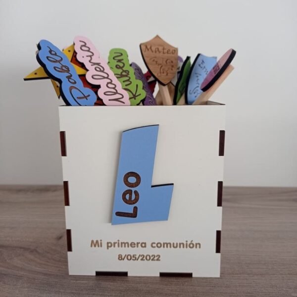 Lapicero de madera personalizado con inicial