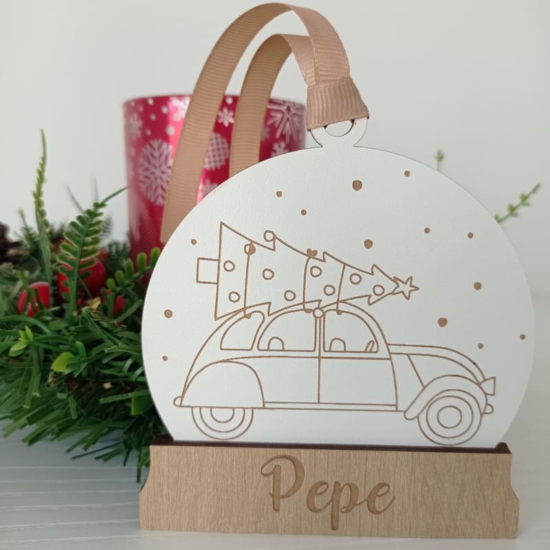 Bola de Navidad de madera personalizada (nieve 7)