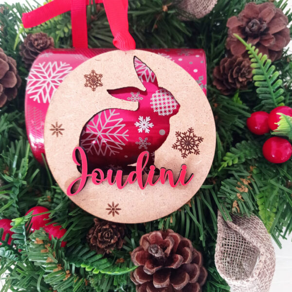 Bola de Navidad de madera personalizada (conejo)