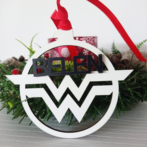 Bola de Navidad de madera personalizada (wonder)