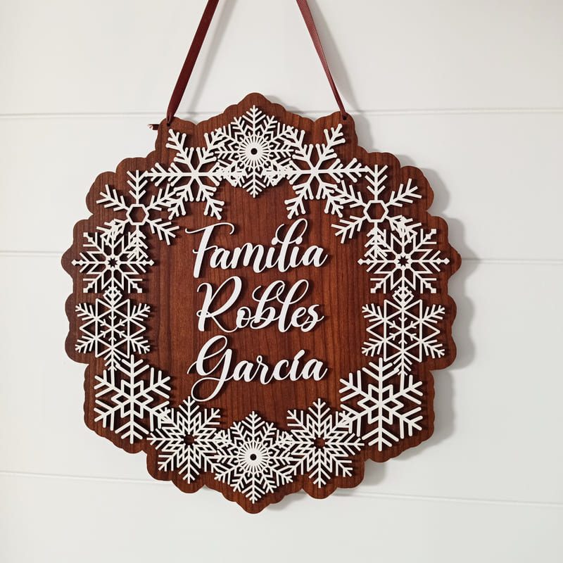 Corona de Navidad Personalizada con Copos