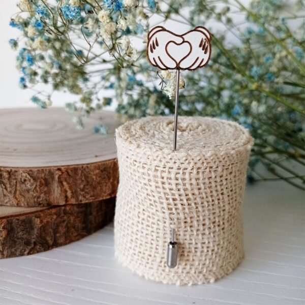 Alfiler de madera para boda Fantasía
