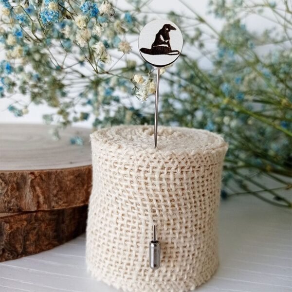 Alfiler de madera para boda Harry