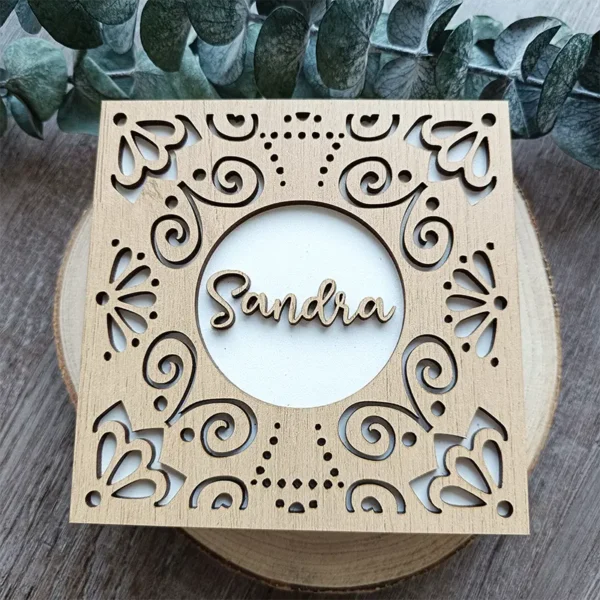 Caja de joyería de madera personalizada