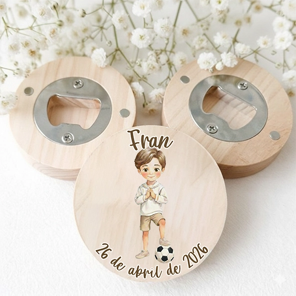 Abrebotellas de madera redondo niño comunión fútbol