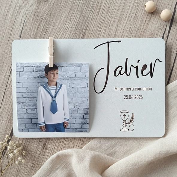 Recordatorio comunión personalizado marco de madera con pinza